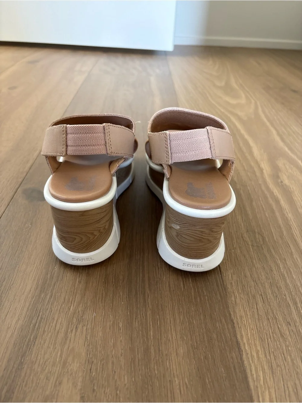 Sorel tan wedge sandals